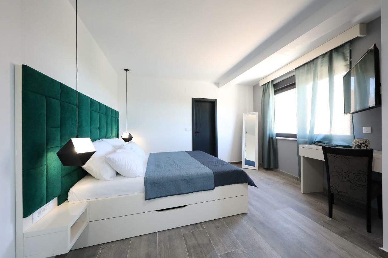 Boutique Residence Cosmopolis Bibinje Exterior foto