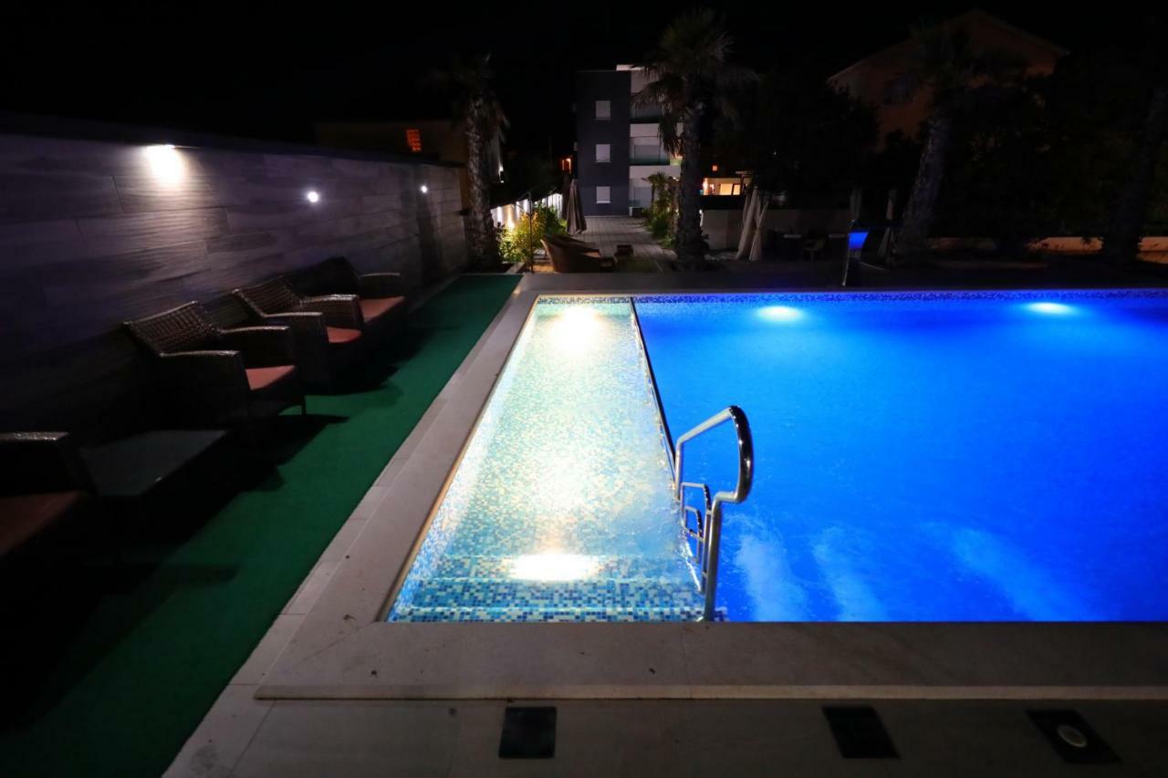 Boutique Residence Cosmopolis Bibinje Exterior foto