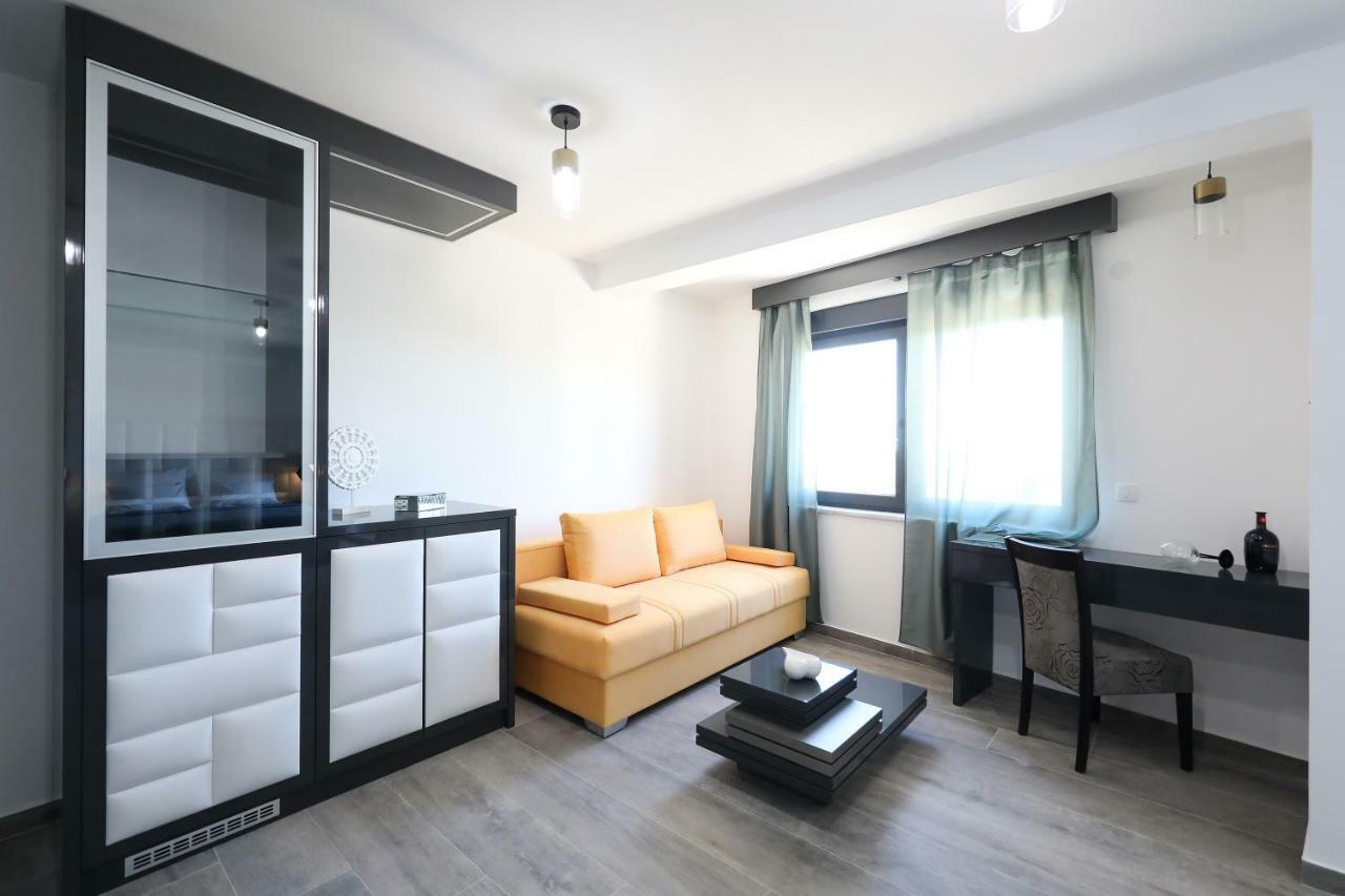 Boutique Residence Cosmopolis Bibinje Exterior foto